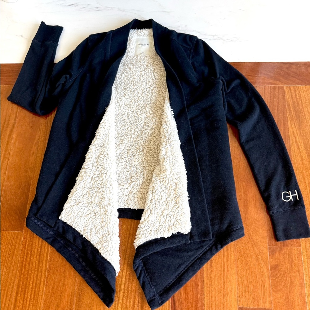 Gilly Hicks Women Cardigan Sweater Wrap Sherpa Lining Blanket Y2K Size XS / S